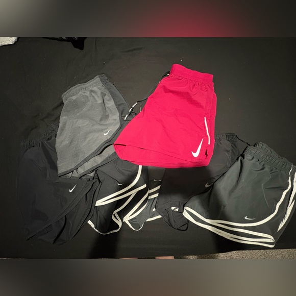 Nike Pants - Nike short lot